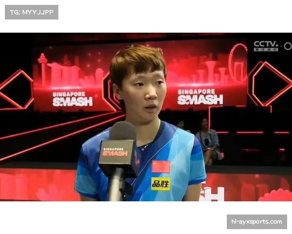 曼联快速推进结合直塞渗透 多打一人后完全掌控比赛节奏