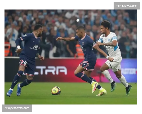 马赛韦洛德罗姆主场优势明显 狂热氛围加持控场压迫力 马赛韦洛德罗姆主场优势明显 狂热氛围加持控场压迫力